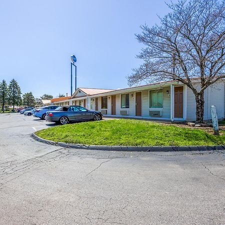 Cozy Garden Inn By Oyo Hwy 40 Richmond Exterior foto